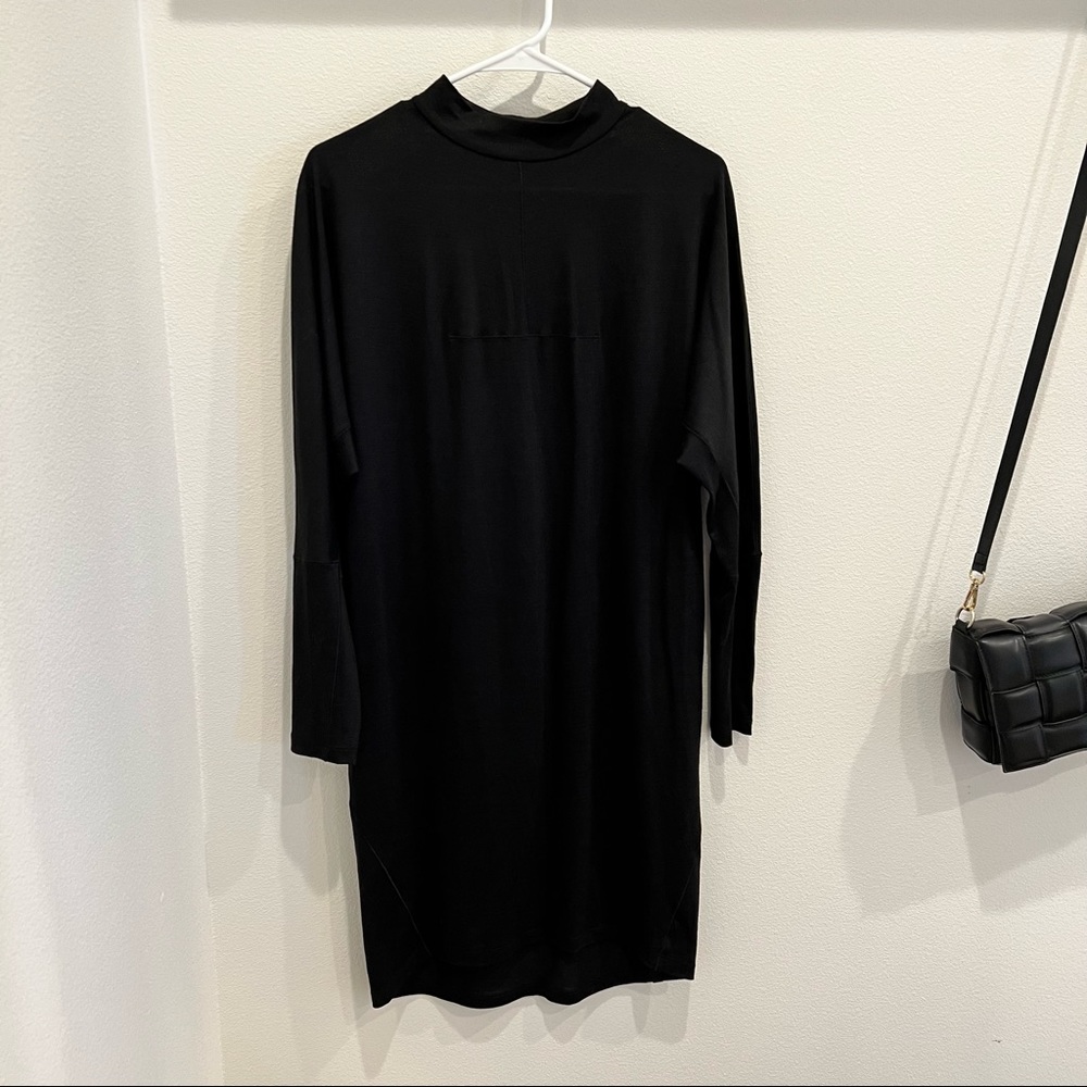 Lululemon Lab Vindur Dress